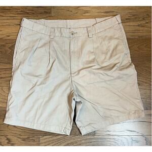 HB Khaki Pleated Chino Shorts Mens 42R‎ Waist Classic Fit Casual Golf Outdoor